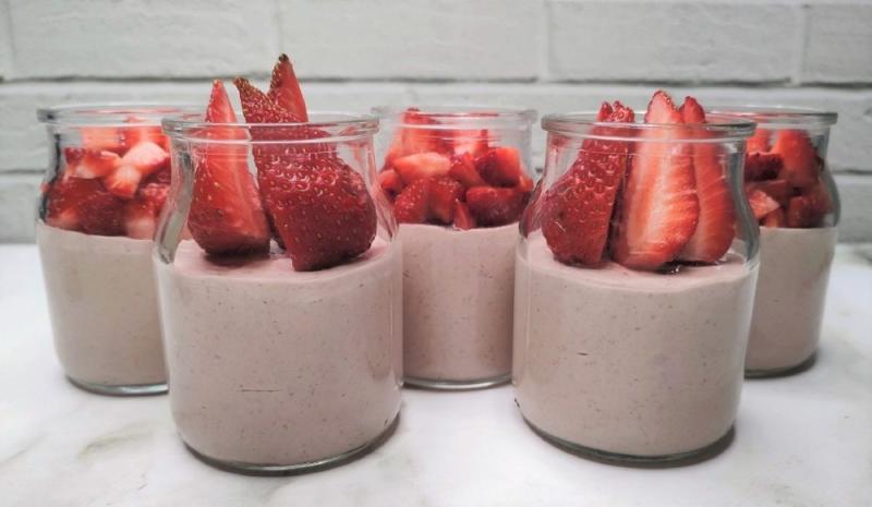 Easy Strawberry Mousse Recipe